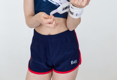 Шорты спортивные. Темно-синие. Окантовка -  красная.